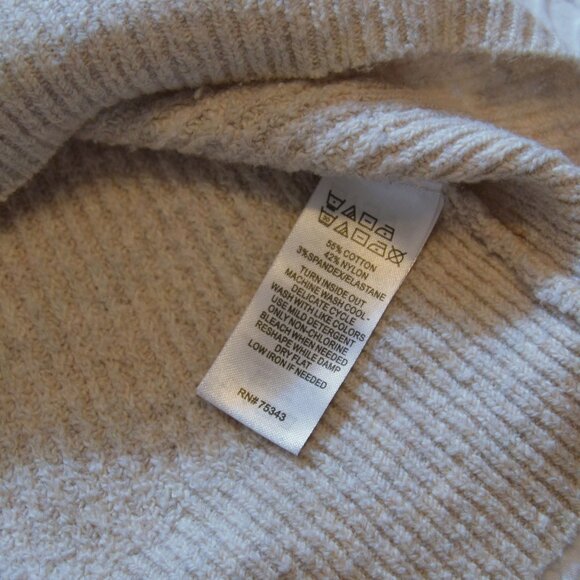 Ruby Moon Cotton Blend V-Neck Sweater - Size S - Picture 10 of 10